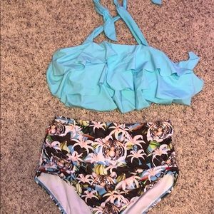 swimsuit set